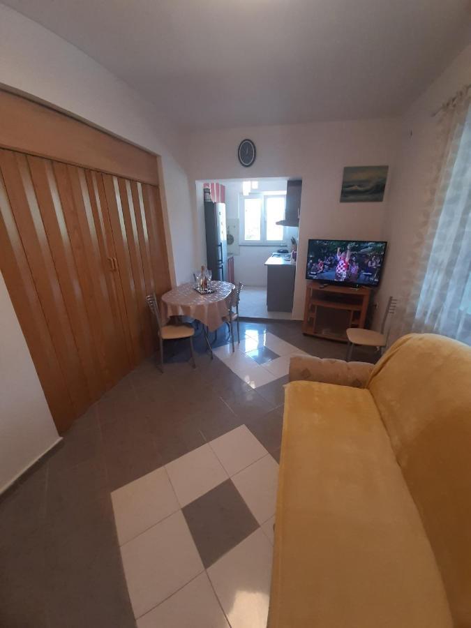 Apartments Borna Drage Exterior foto